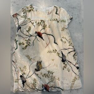 Beautiful girls Zara dress velvet size 5 free sweater!
